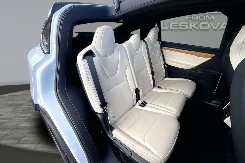 Used 2019 Tesla Model X Long Range image 26