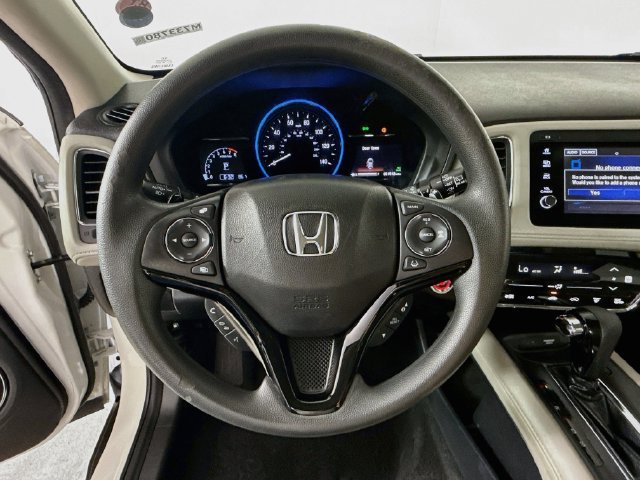 Used 2021 Honda HR-V EX image 11