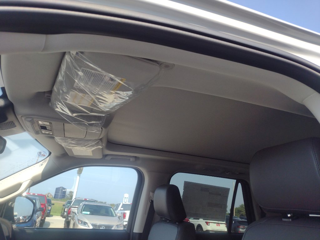 New 2025 Ford Expedition Max Active image 23