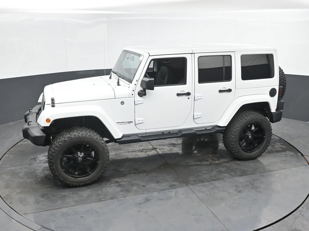 Used 2018 Jeep Wrangler Unlimited Sahara image 20