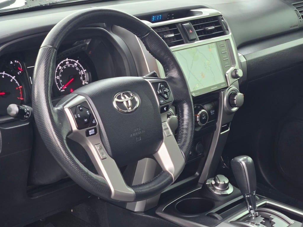 Used 2023 Toyota 4Runner SR5 Premium image 23