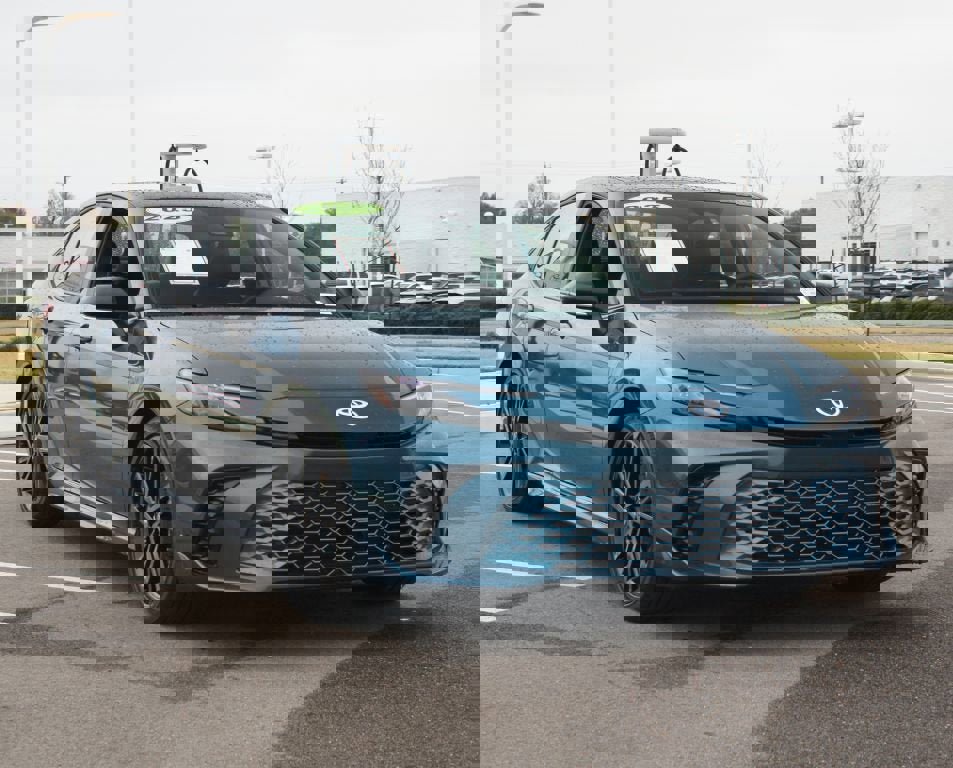 Certified 2025 Toyota Camry XSE image 2