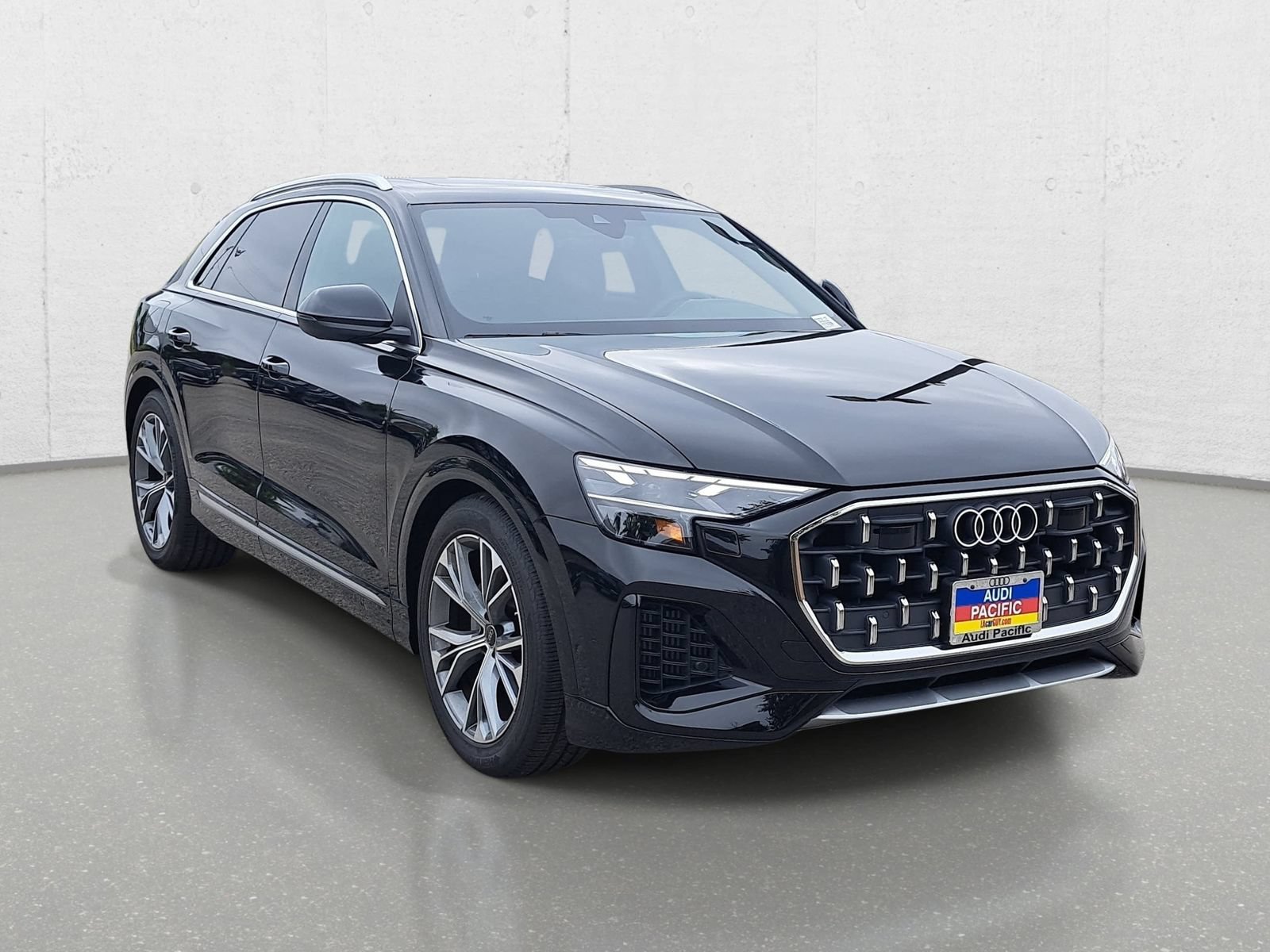 New 2026 Audi Q8 Premium Plus AWD/4WD image 3