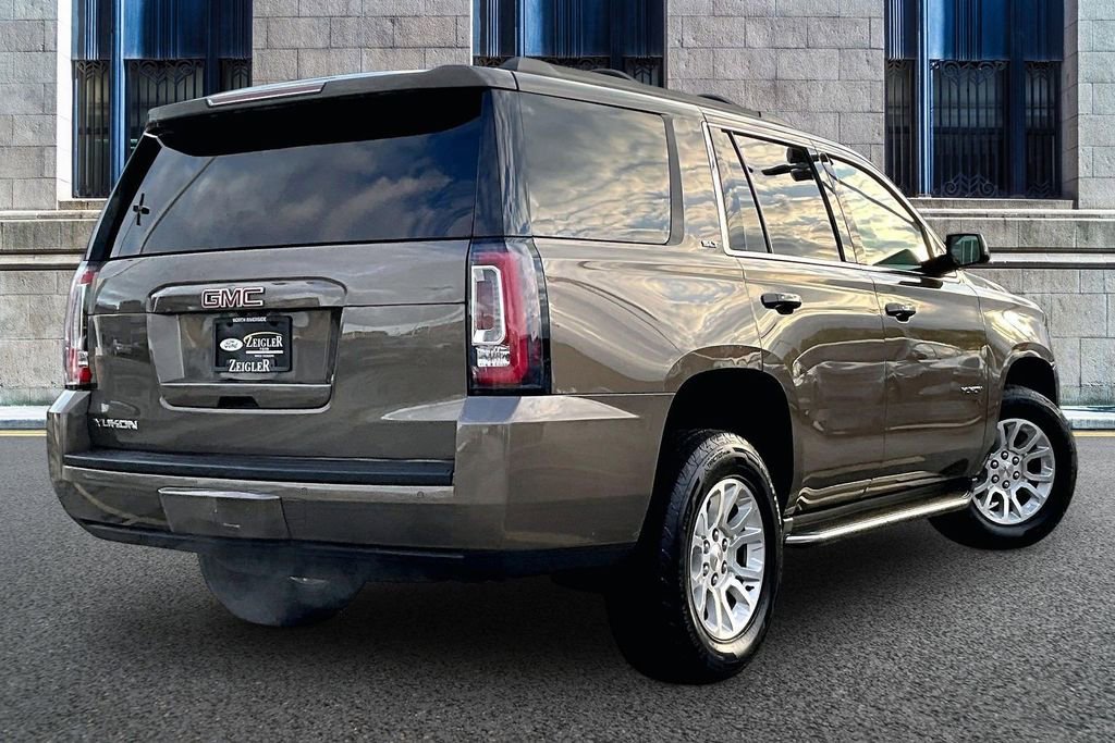 Used 2016 GMC Yukon SLT AWD/4WD image 11