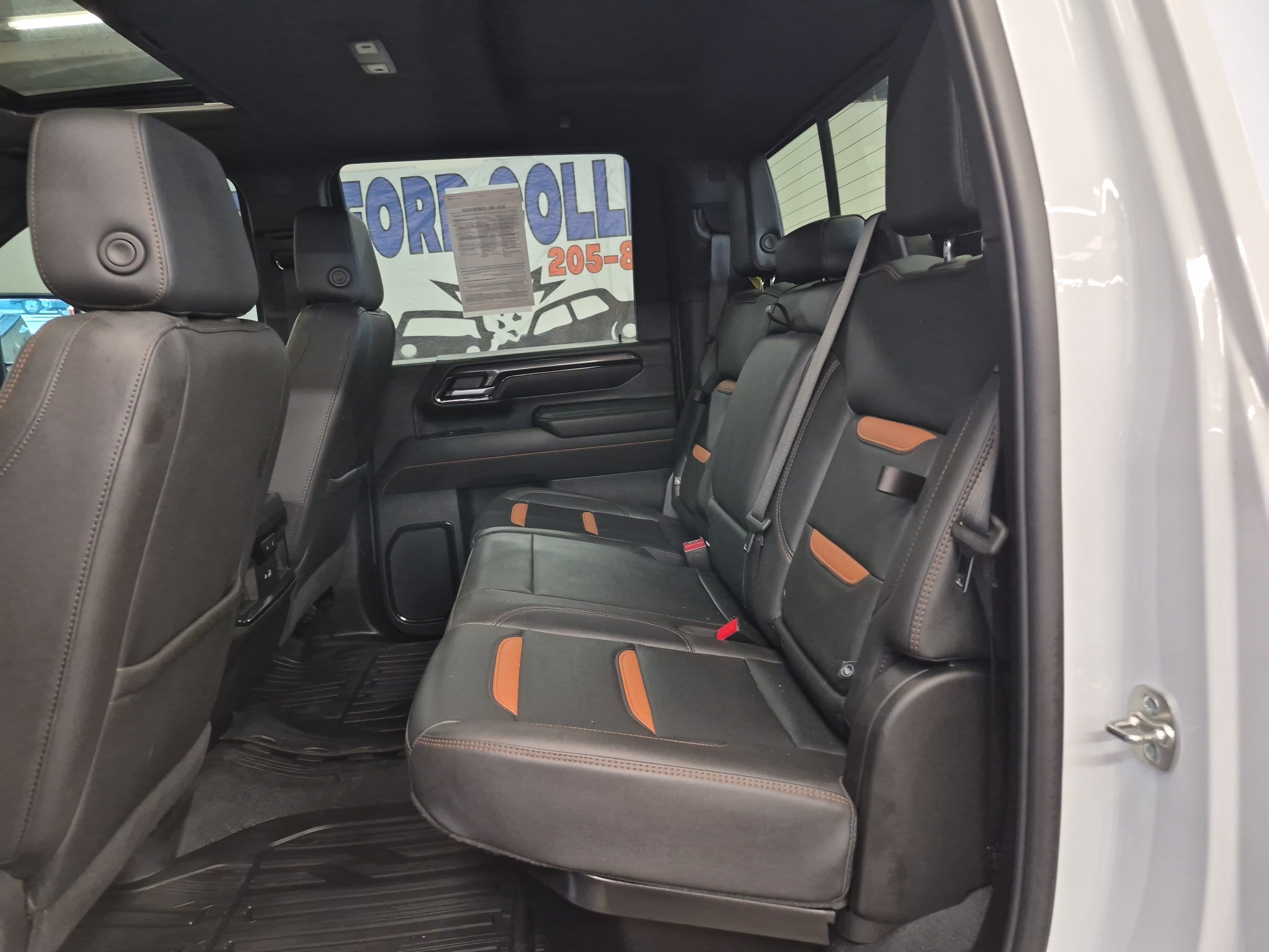 Used 2025 GMC Sierra 2500 AT4 w/ AT4 Premium Plus Package AWD/4WD image 24