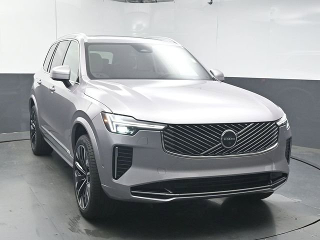 Used 2026 Volvo XC90 B6 Plus w/ Protection Package Premier AWD/4WD image 2