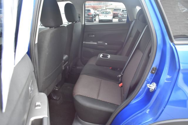 Used 2019 Mitsubishi Outlander Sport ES AWD/4WD image 26