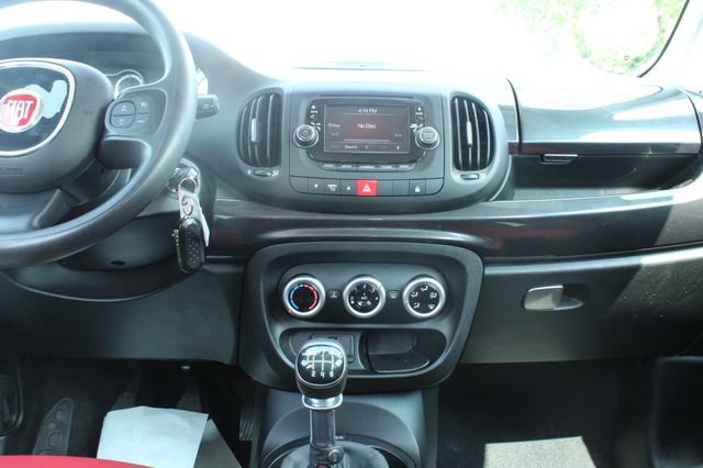 Used 2014 FIAT 500L Pop FWD image 16