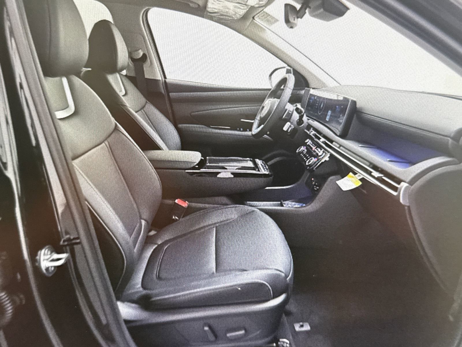 Used 2026 Hyundai Tucson Limited AWD/4WD image 10