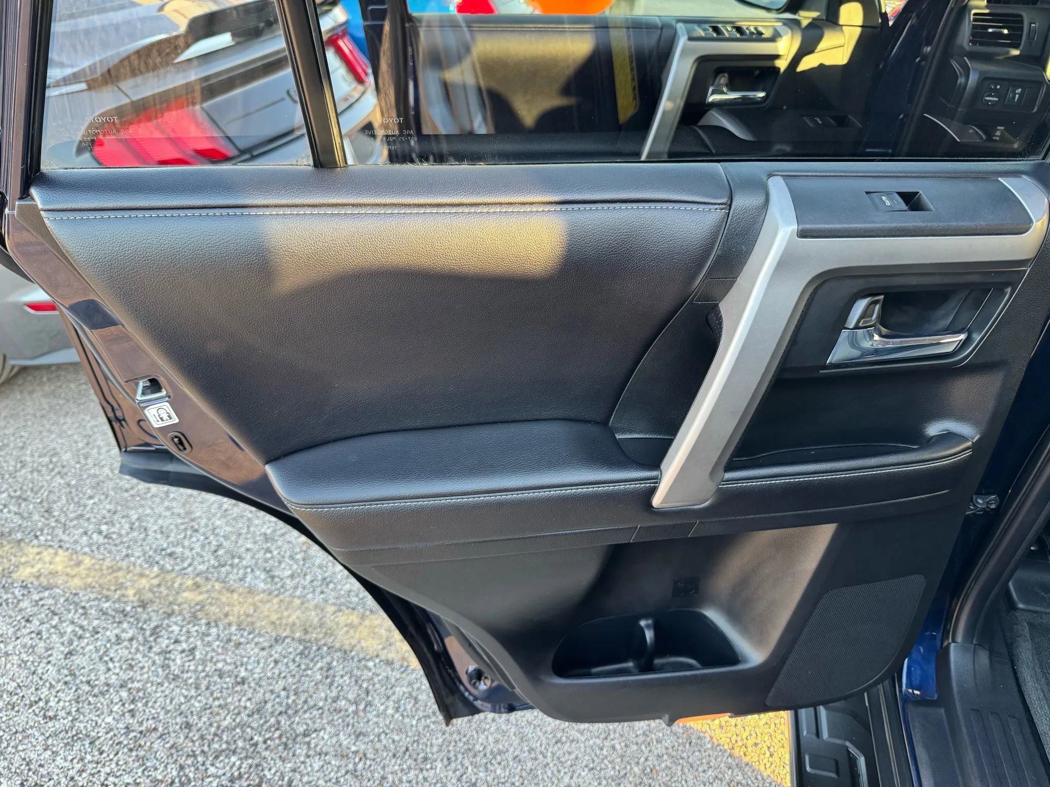 Used 2016 Toyota 4Runner SR5 Premium image 21