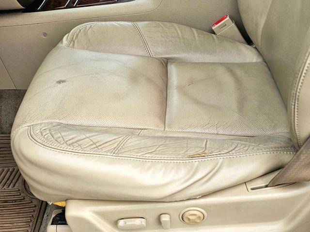 Used 2010 Chevrolet Suburban LTZ image 18