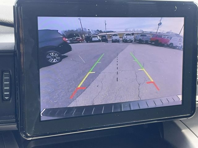 Used 2023 Ford Explorer XLT RWD image 17