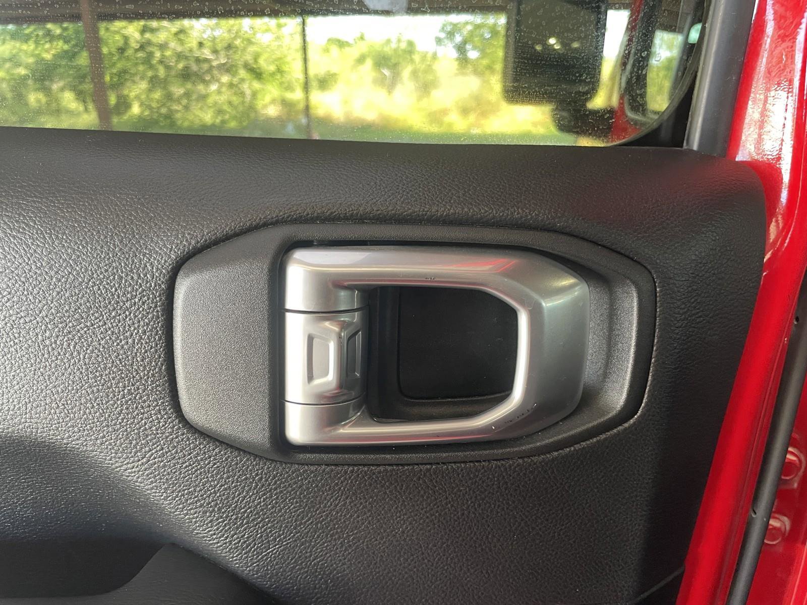 Used 2021 Jeep Wrangler Unlimited Rubicon image 26