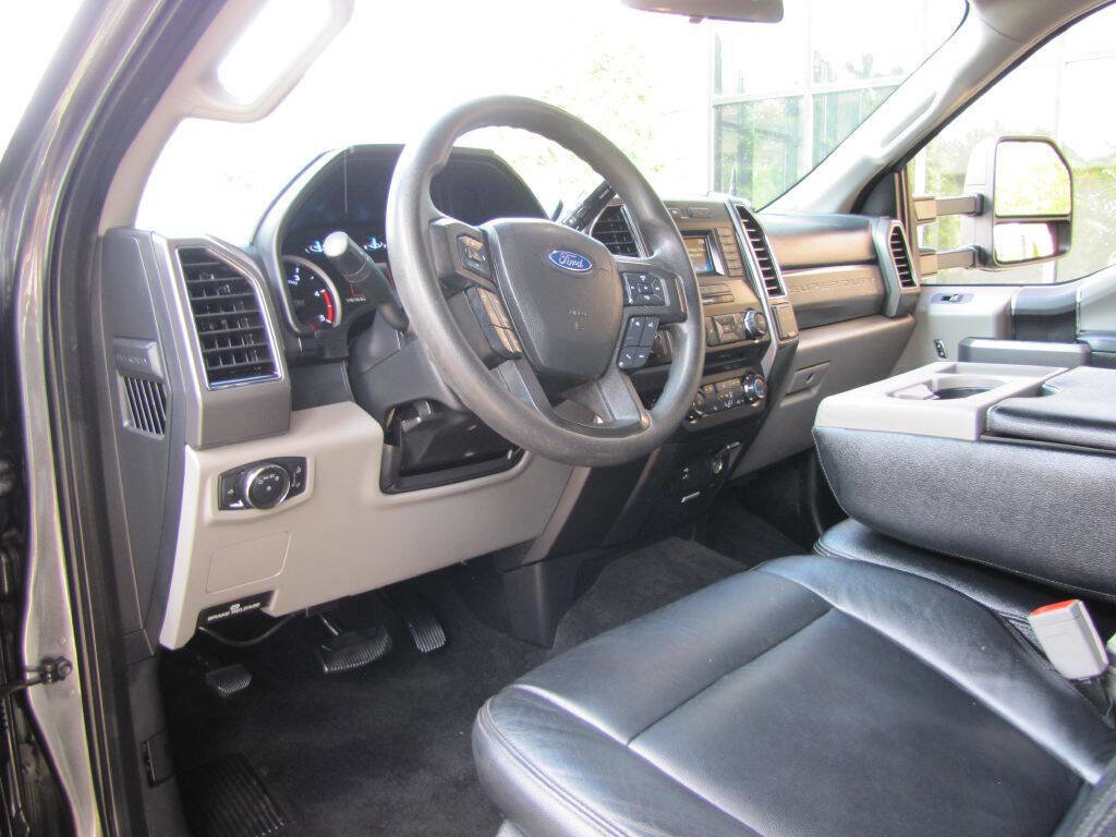 Used 2018 Ford F250 XLT image 14