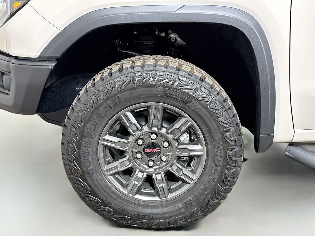 New 2026 GMC Sierra 1500 AT4X w/ LPO, Black Badging Package AWD/4WD image 19