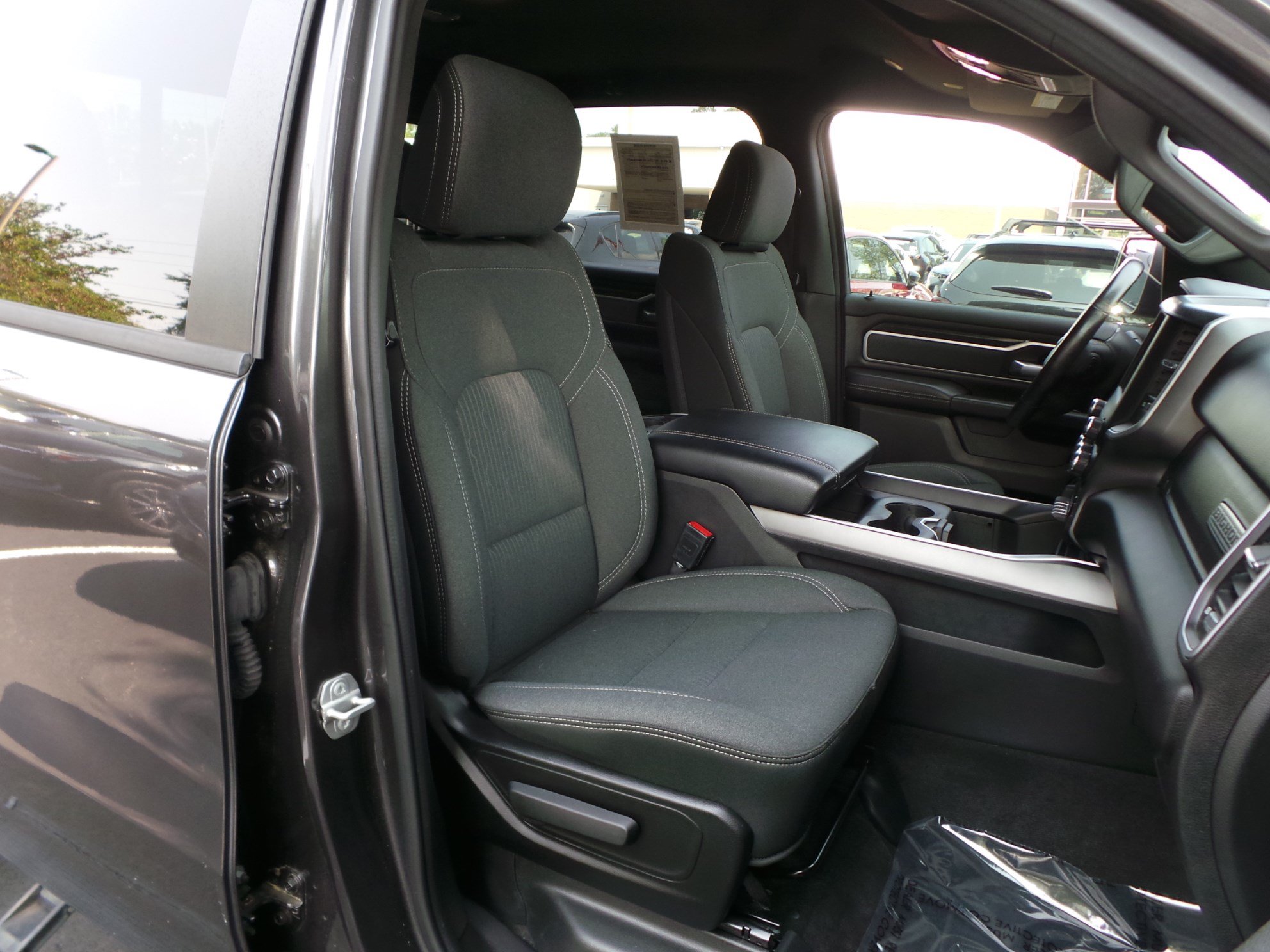 Used 2021 RAM 1500 Big Horn AWD/4WD image 44