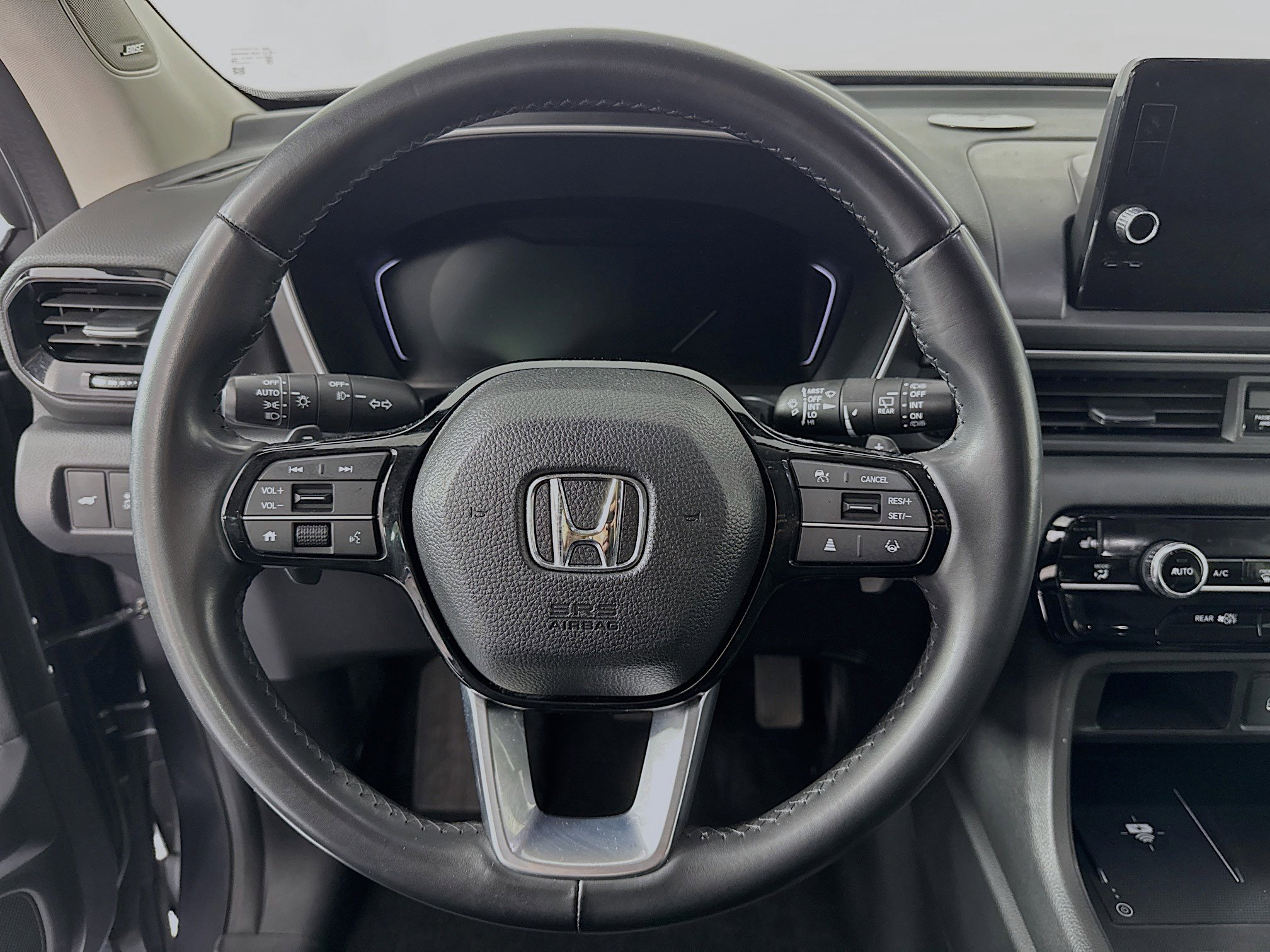 Certified 2023 Honda Pilot Touring image 11