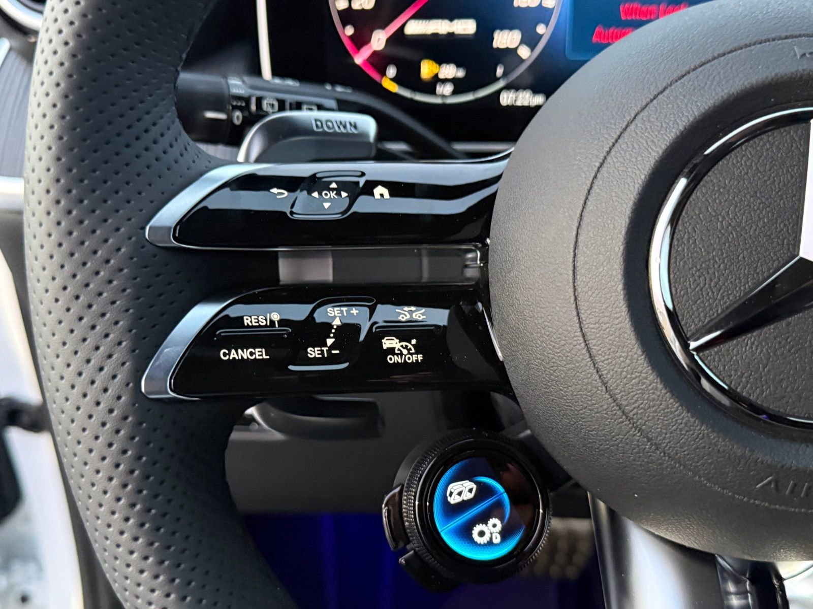 New 2026 Mercedes-Benz GLC 43 AMG 4MATIC image 24