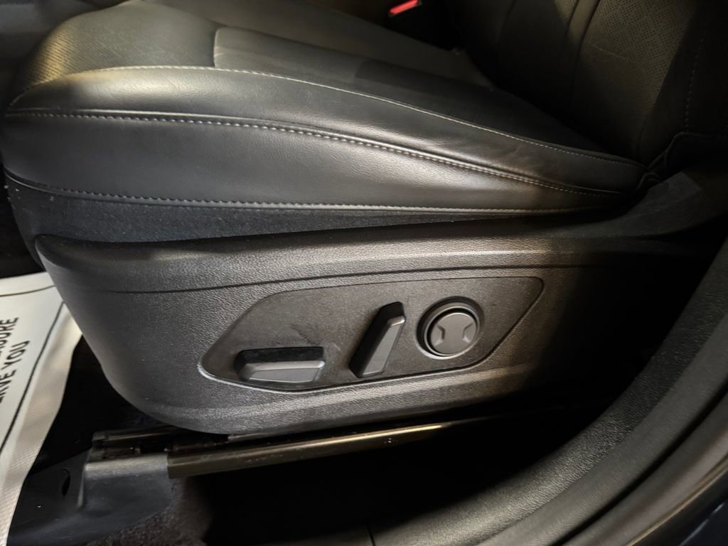 Certified 2023 Kia Sorento SX AWD/4WD image 13