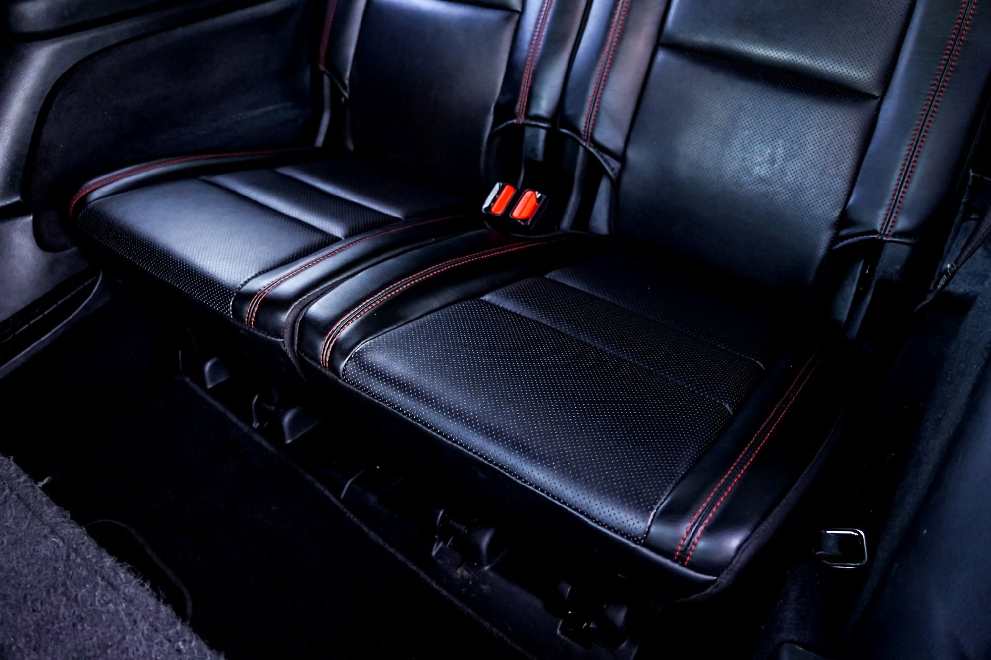 Used 2024 Dodge Durango GT image 30