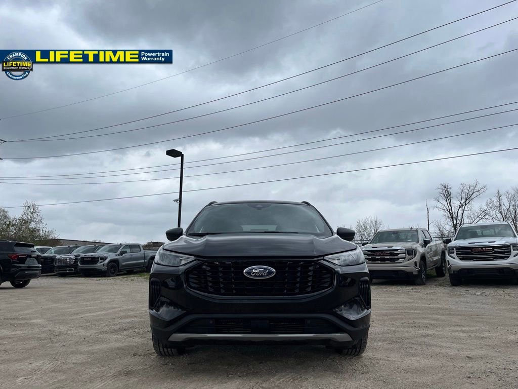 Used 2023 Ford Escape ST-Line FWD image 4