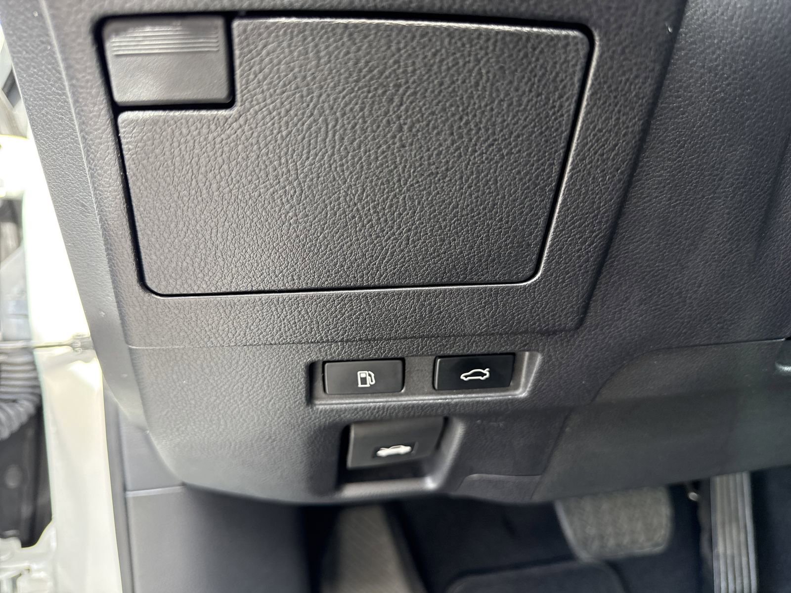 Used 2019 Lexus ES 350 w/ Premium Package image 18