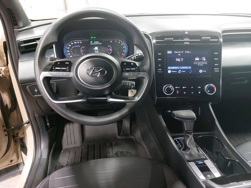 Certified 2023 Hyundai Santa Cruz SE AWD/4WD image 15