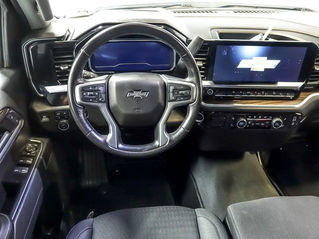 Certified 2022 Chevrolet Silverado 1500 RST w/ Z71 Off-Road Package AWD/4WD image 16