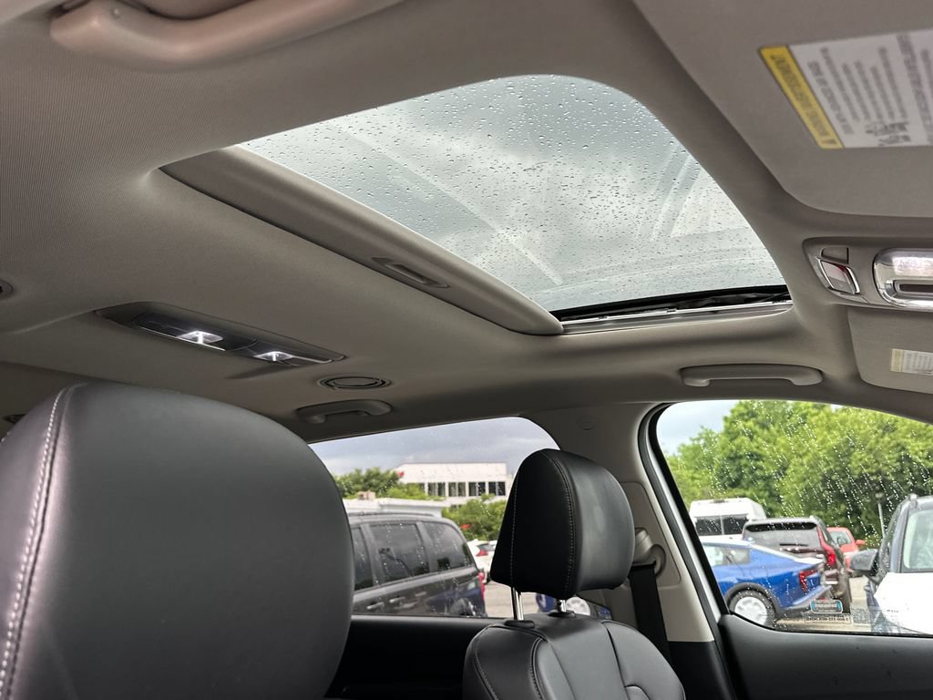 Certified 2023 Kia Telluride S w/ S Sunroof Package AWD/4WD image 15