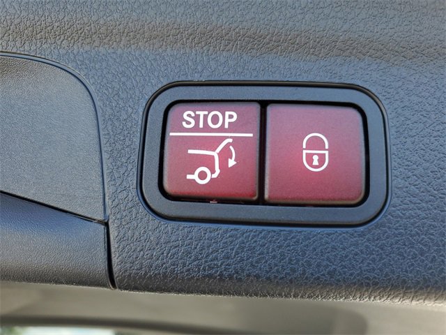 Used 2023 Mercedes-Benz GLE 450 4MATIC image 9