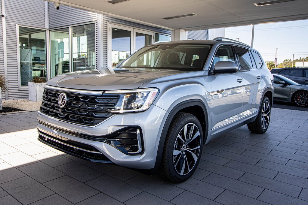 New 2026 Volkswagen Atlas SEL Premium R-Line image 11