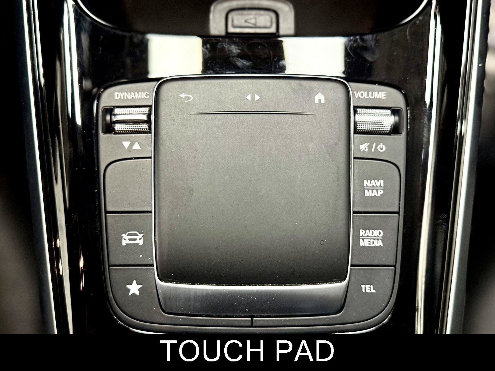 Used 2022 Mercedes-Benz GLB 250 4MATIC image 28