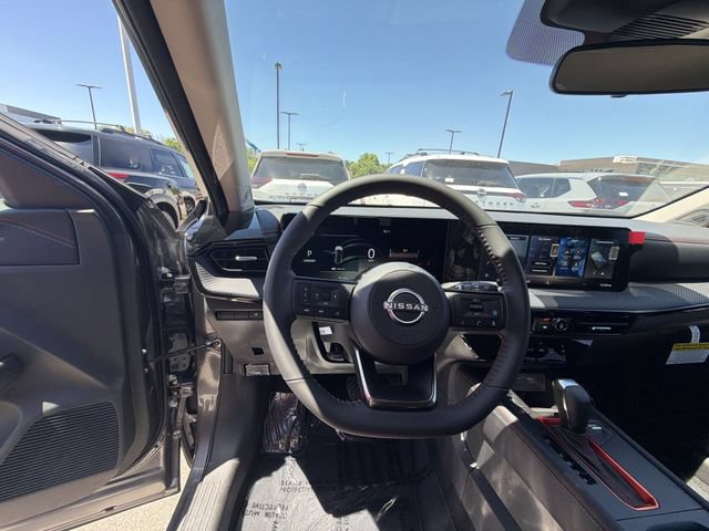 New 2026 Nissan Kicks SR AWD/4WD image 14