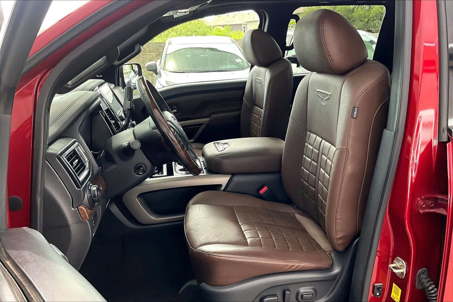 Used 2021 Nissan Titan Platinum Reserve w/ Moonroof Package AWD/4WD image 8