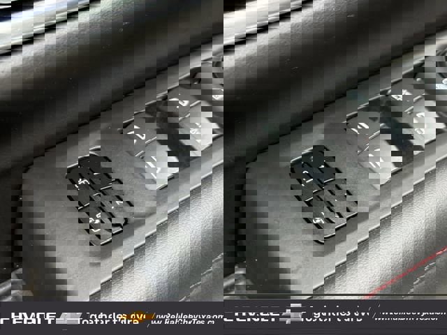 Used 2023 Chevrolet Suburban RST AWD/4WD image 28