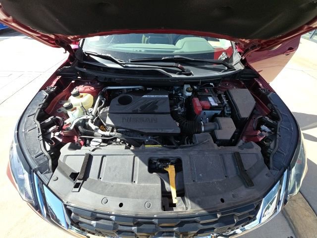 Used 2023 Nissan Rogue SV image 27