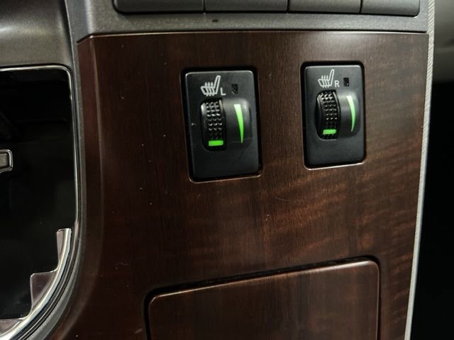 Used 2012 Toyota Venza XLE image 29