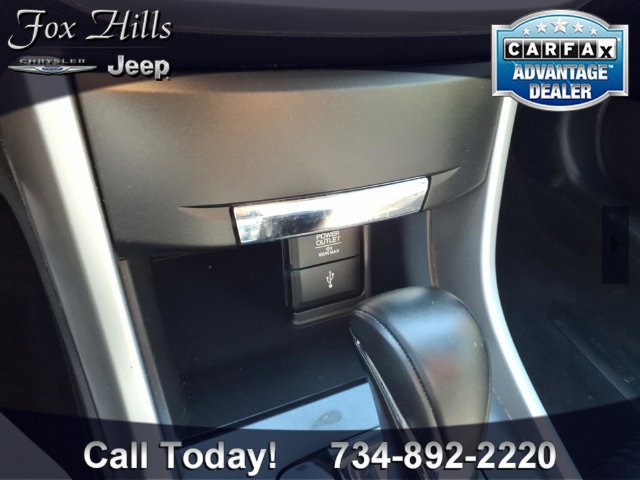Used 2013 Honda Accord Sport image 21