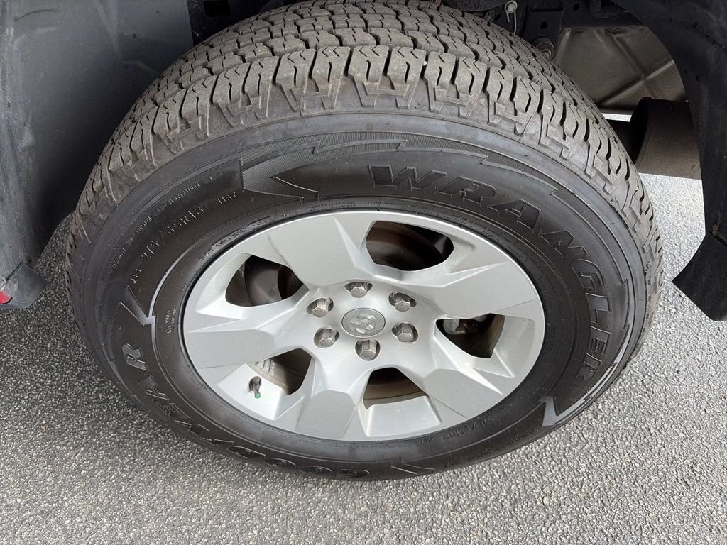 Used 2020 RAM 1500 Big Horn RWD image 10