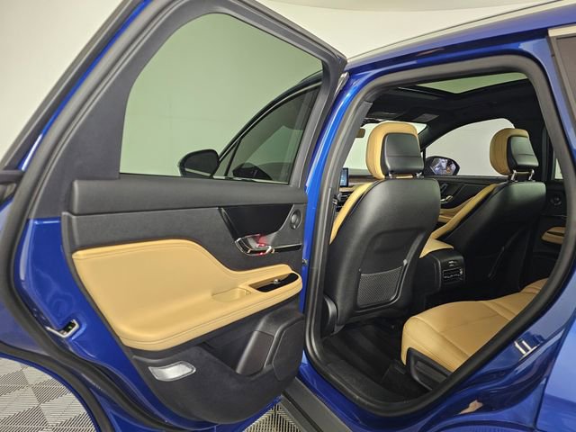 Used 2020 Lincoln Corsair Reserve w/ Equipment Group 202A image 19