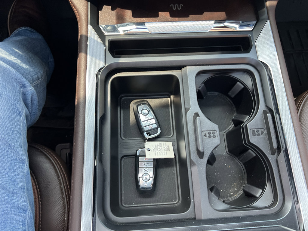 Used 2025 Ford F250 King Ranch w/ Chrome Package AWD/4WD image 28