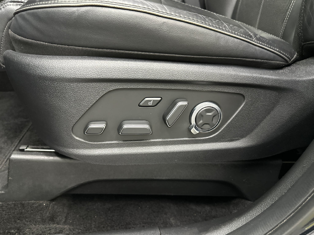 Used 2023 Hyundai Palisade Calligraphy FWD image 10