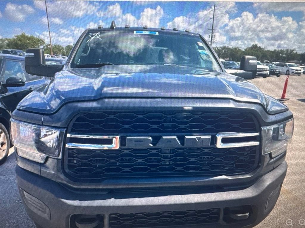 Used 2023 RAM 3500 Tradesman RWD image 5