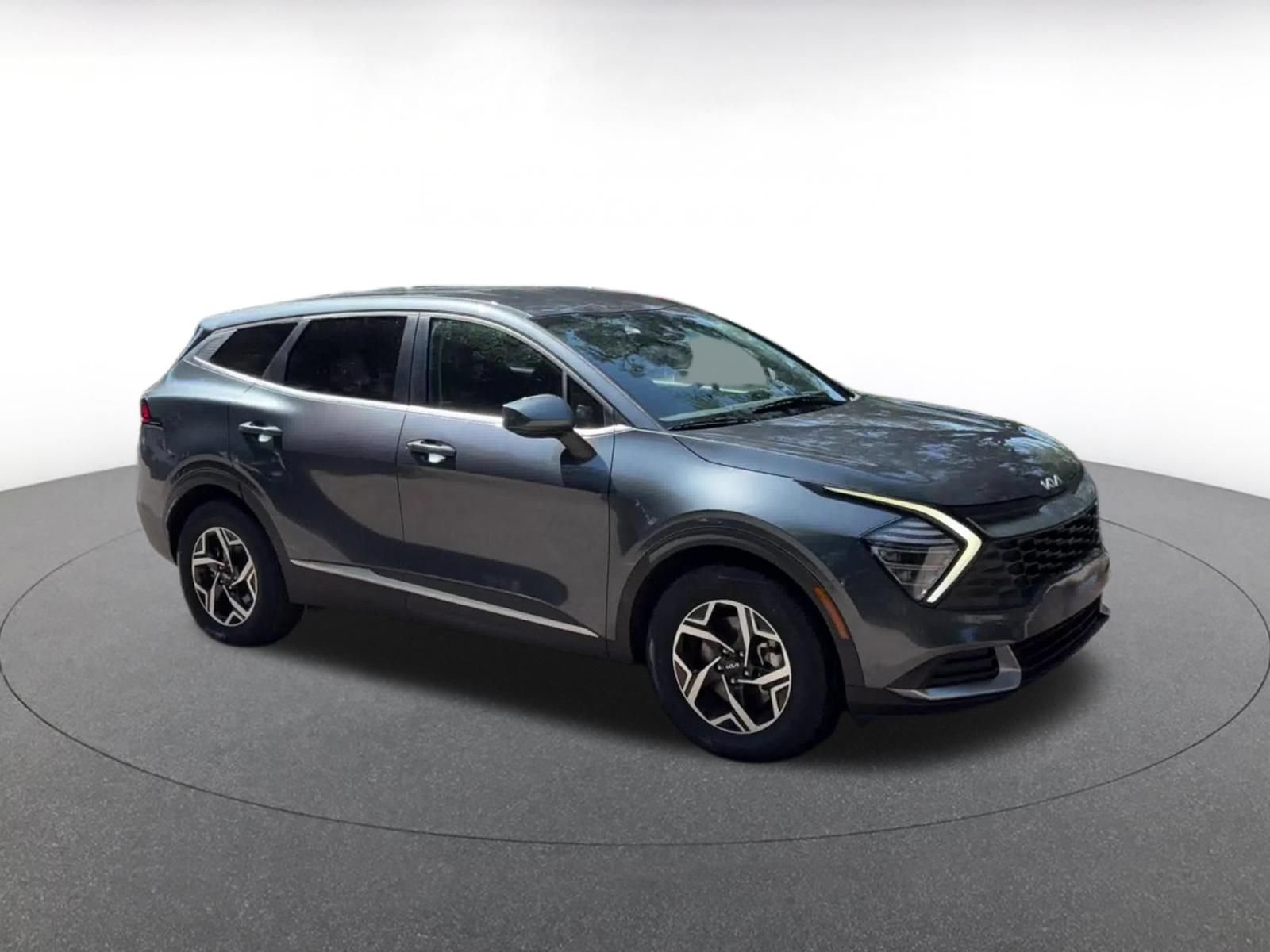 Used 2025 Kia Sportage LX FWD video 2