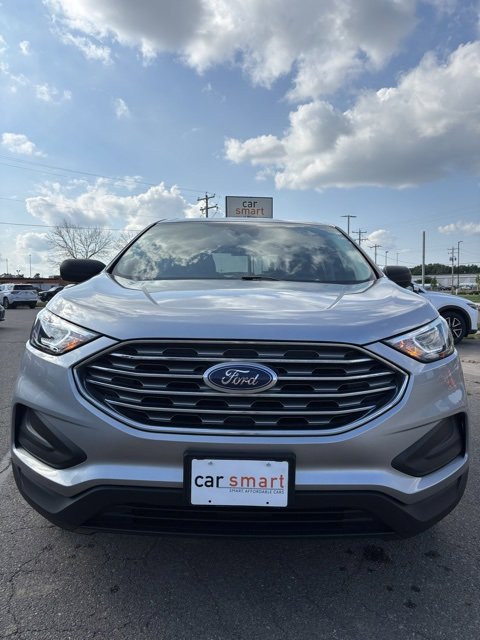 Used 2021 Ford Edge SE image 2