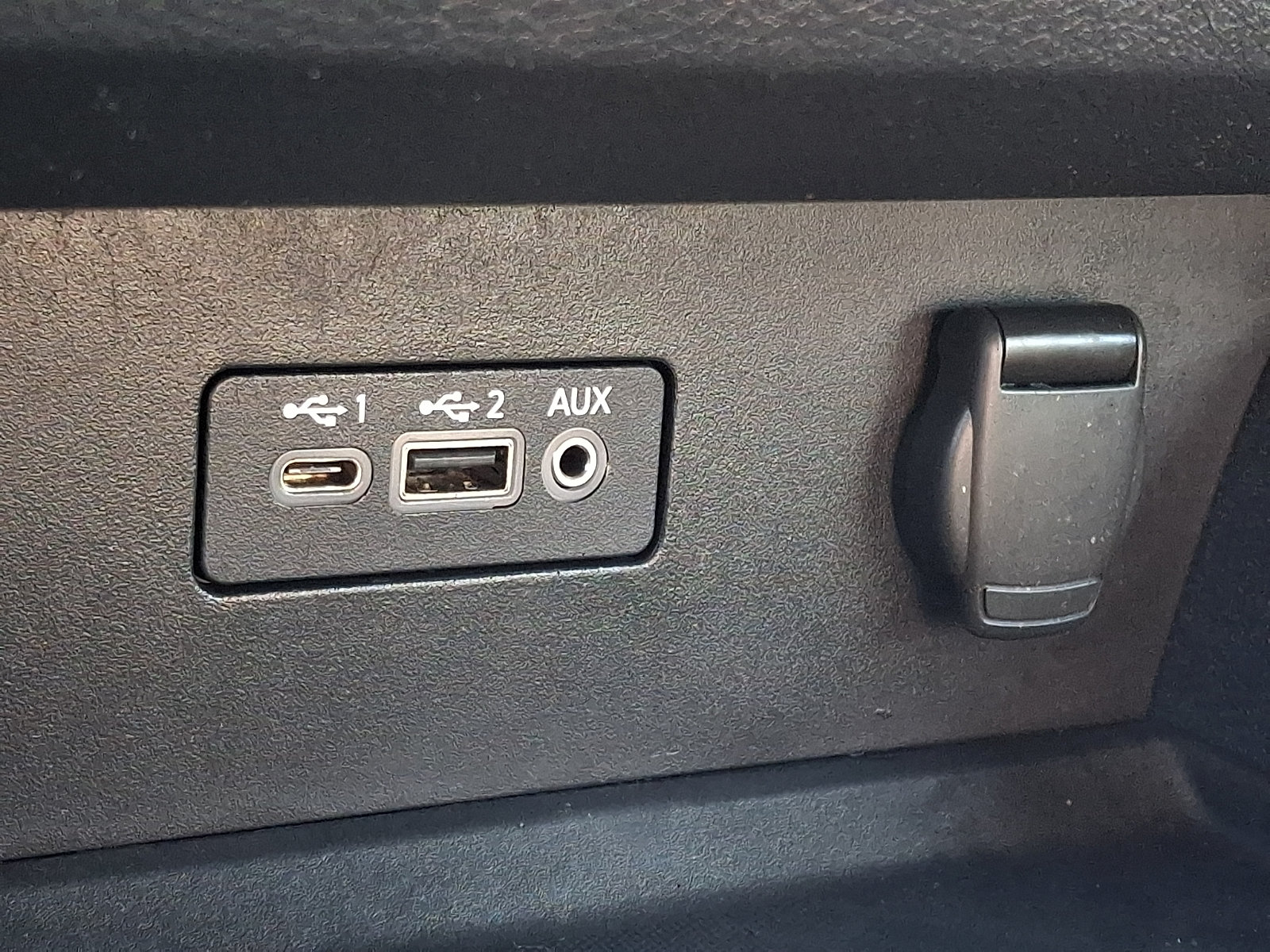 Used 2021 Nissan Altima 2.5 SR AWD/4WD image 23