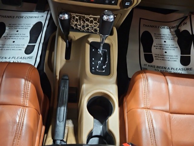 Used 2012 Jeep Wrangler Unlimited Sahara w/ Connectivity Group image 13