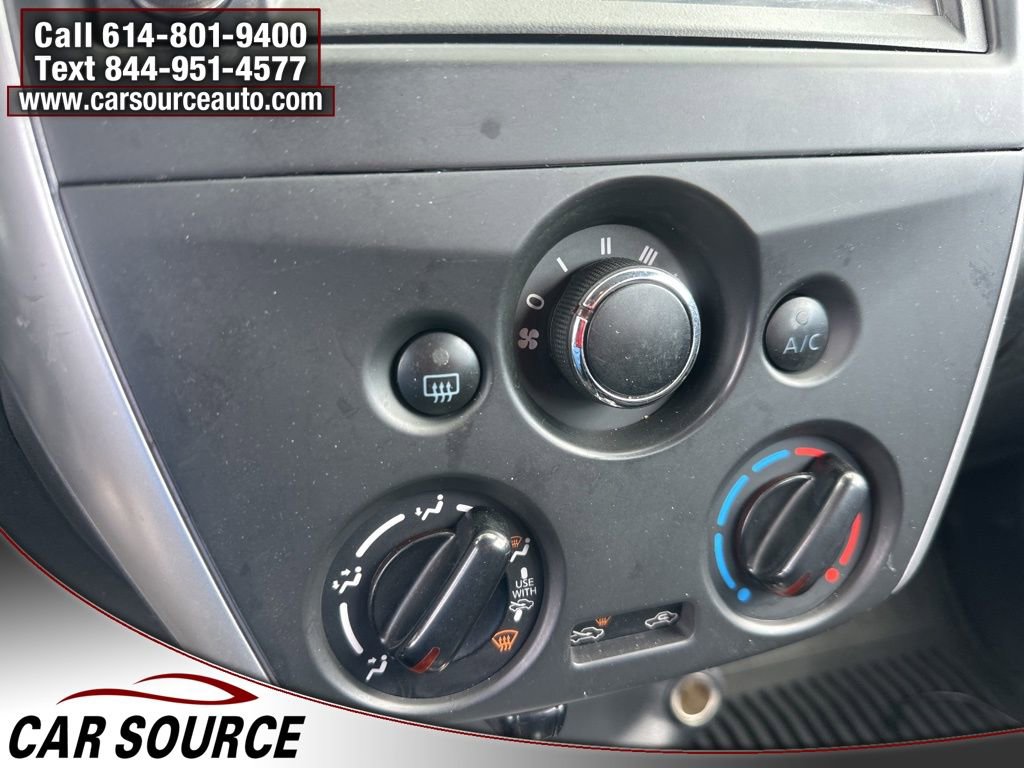 Used 2018 Nissan Versa Note SV image 17