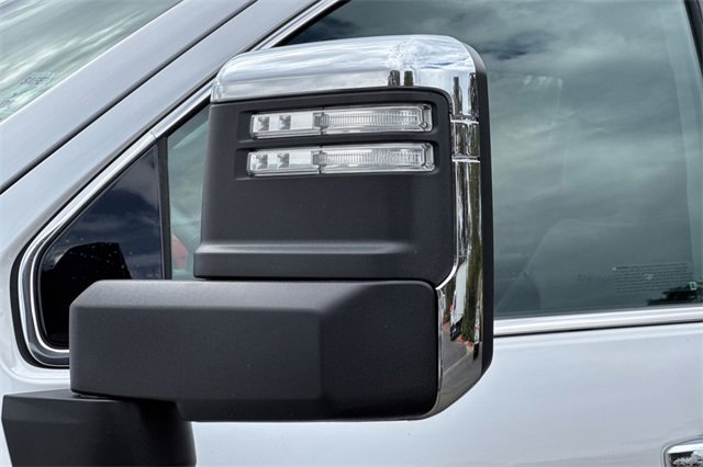 Used 2025 GMC Sierra 3500 Denali image 55