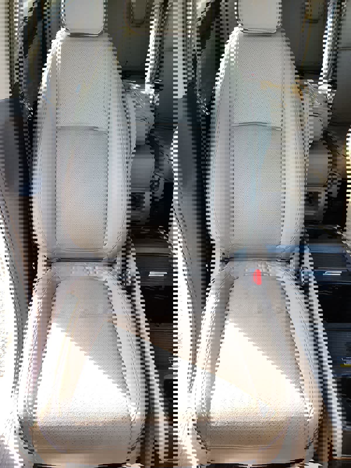 Used 2023 Honda Odyssey Elite image 18